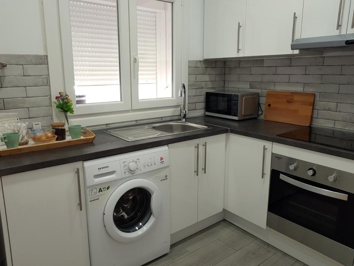 Apartamento Con Garaje En Centro Historico!! Jerez de la Frontera Bagian luar foto