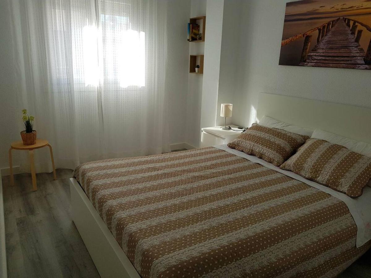 Apartamento Con Garaje En Centro Historico!! Jerez de la Frontera Bagian luar foto